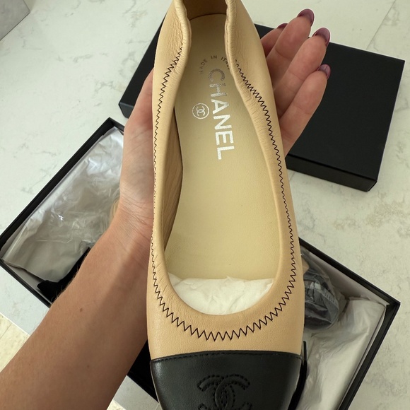 Chanel CC Logo Cap Toe Ballet Flat 36.5 - Picture 3 of 6